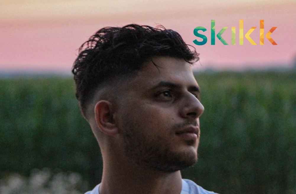 Nuestro nuevo colega: Incluso